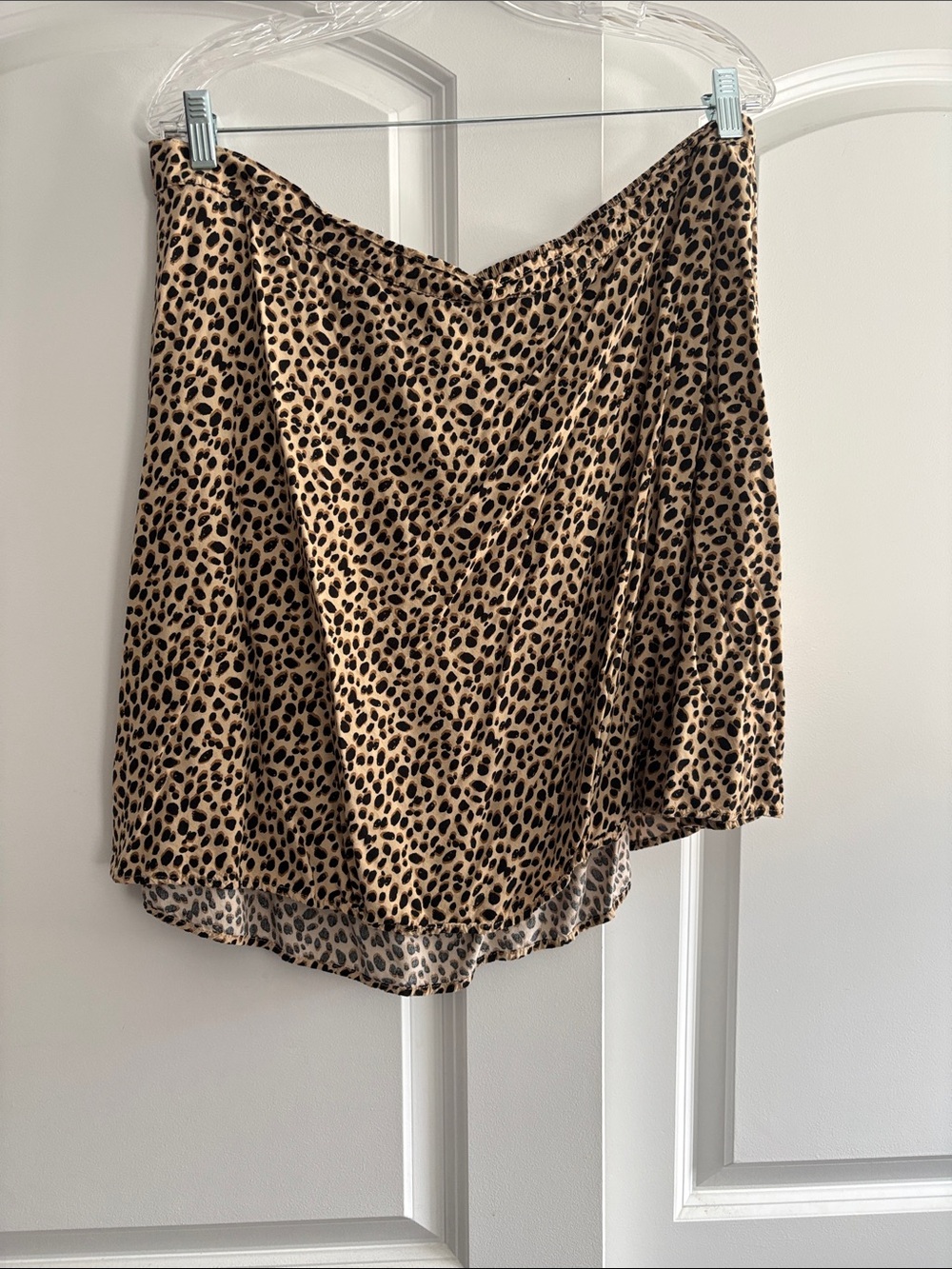 Old Navy Leopard Print Mini Skirt in Tan & Black
